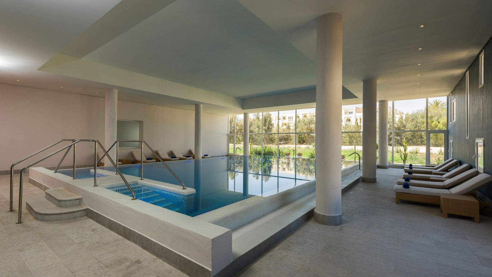 pools-indoor-pool