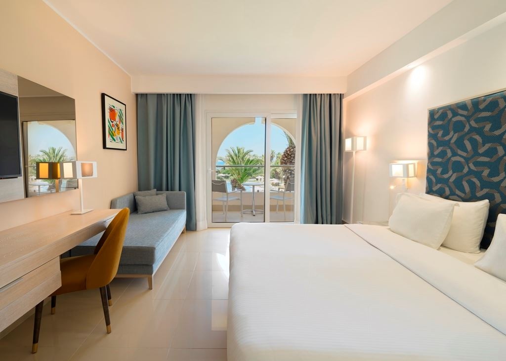 rooms-room-double-seaview