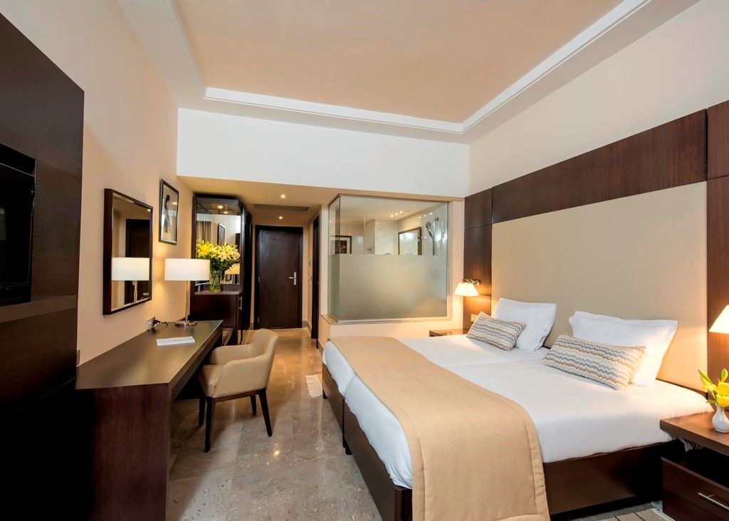 rooms-room-double-star-prestige-garden-view