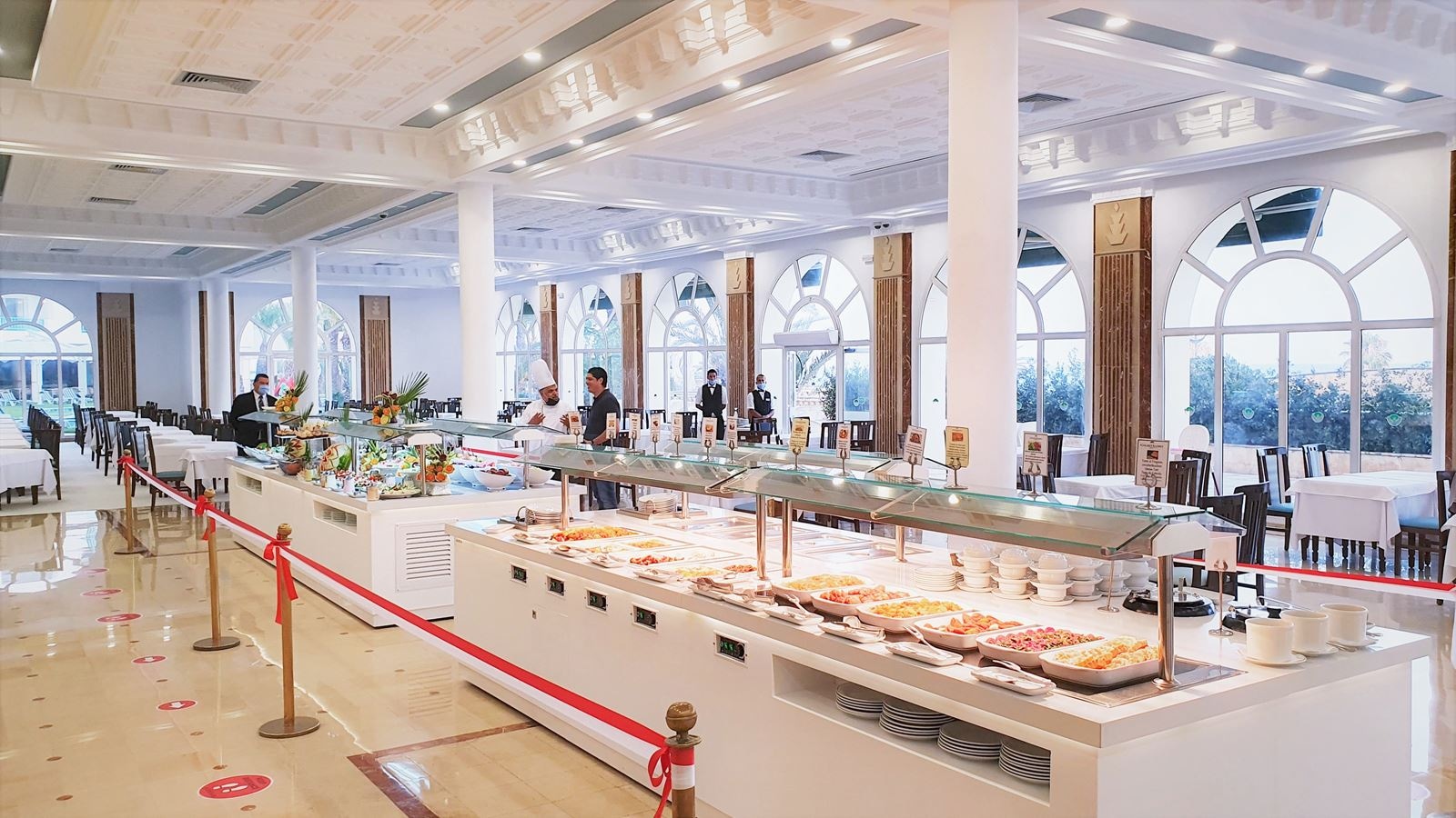 restaurants-le-corail-main-restaurant