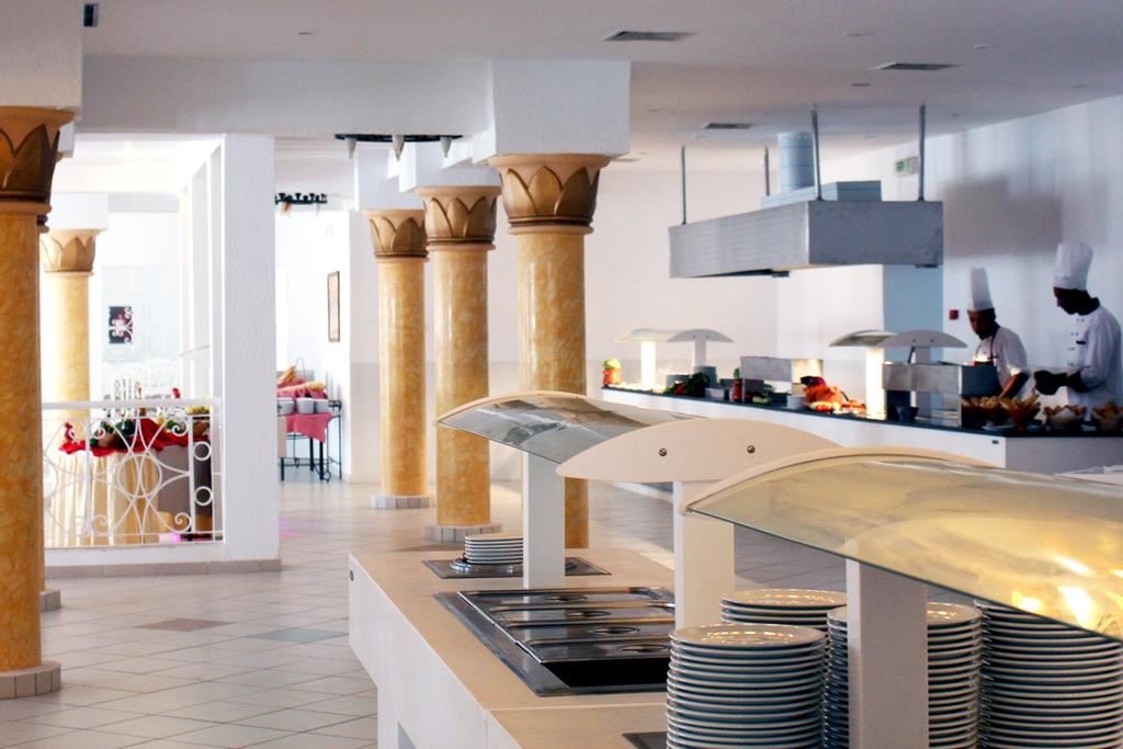 restaurants-restaurants