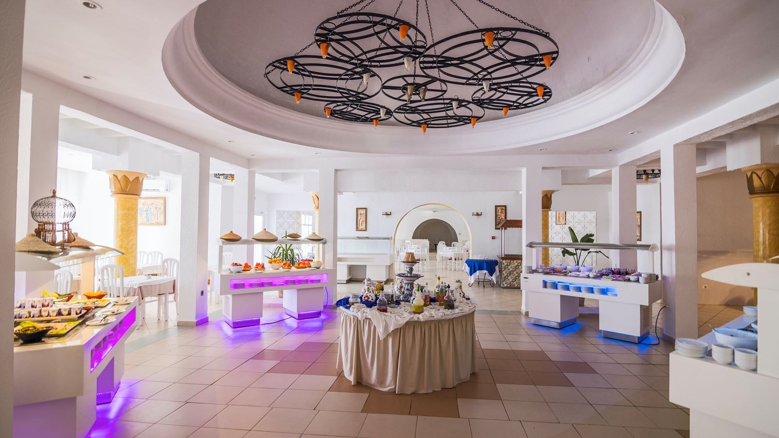 restaurants-main-restaurant