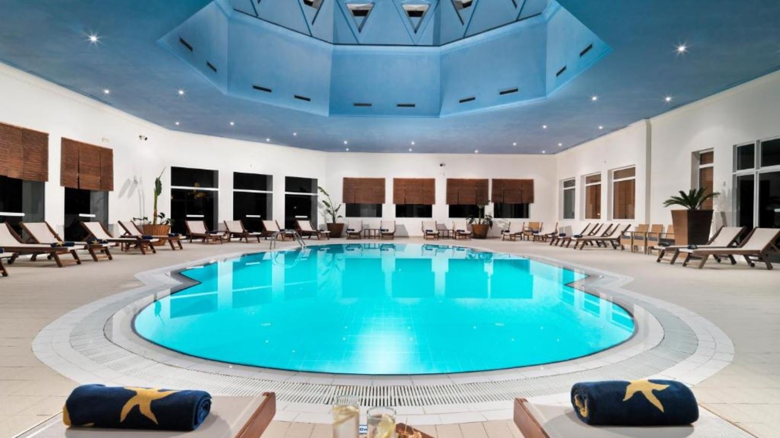 pools-indoor-pool
