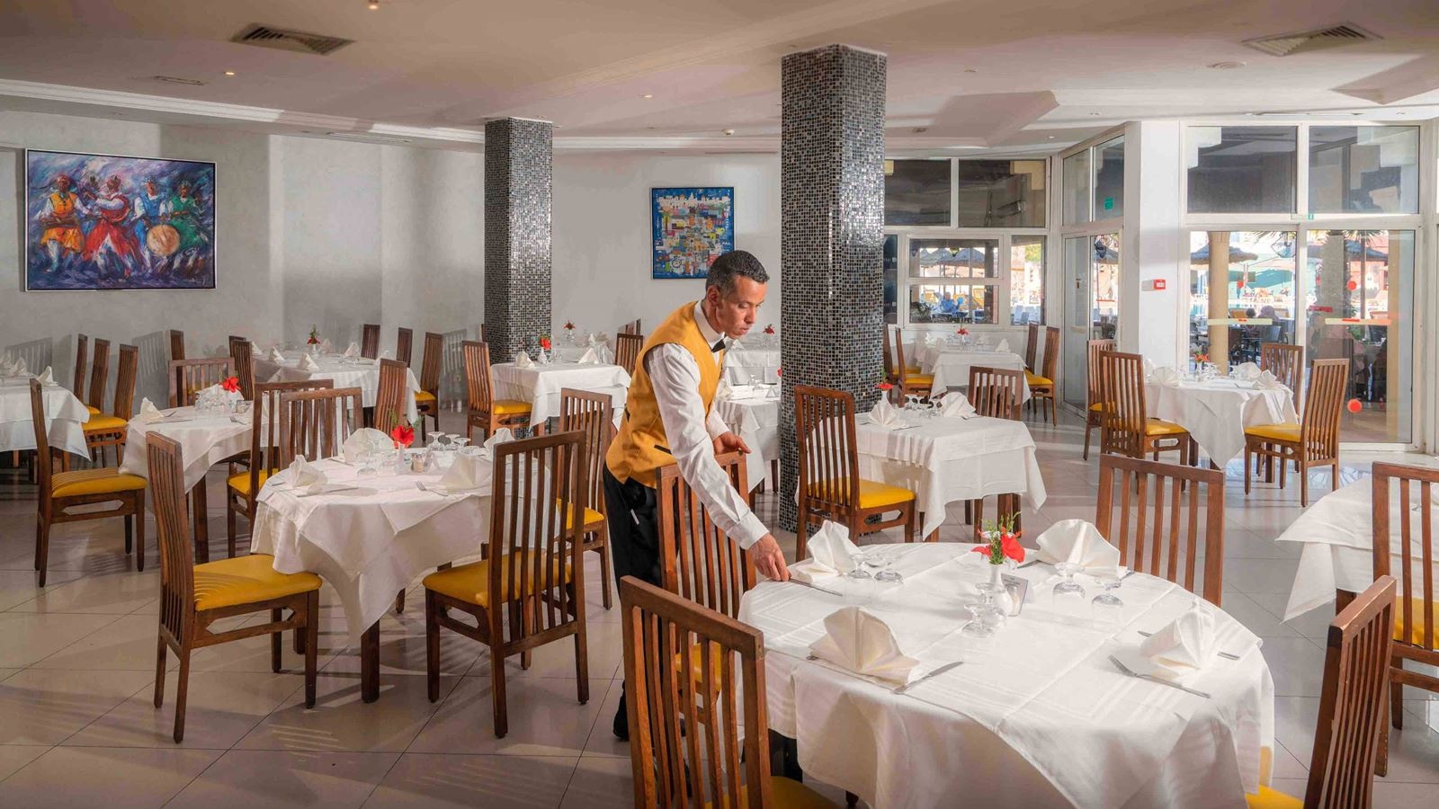 restaurants-main-restaurant