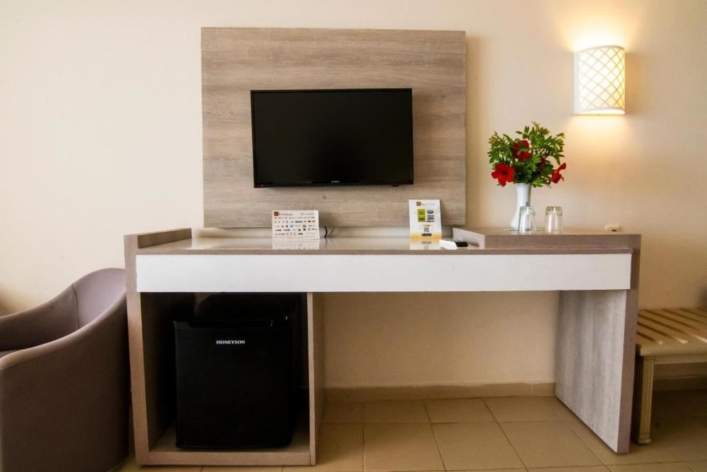 rooms-promo-room-city-view