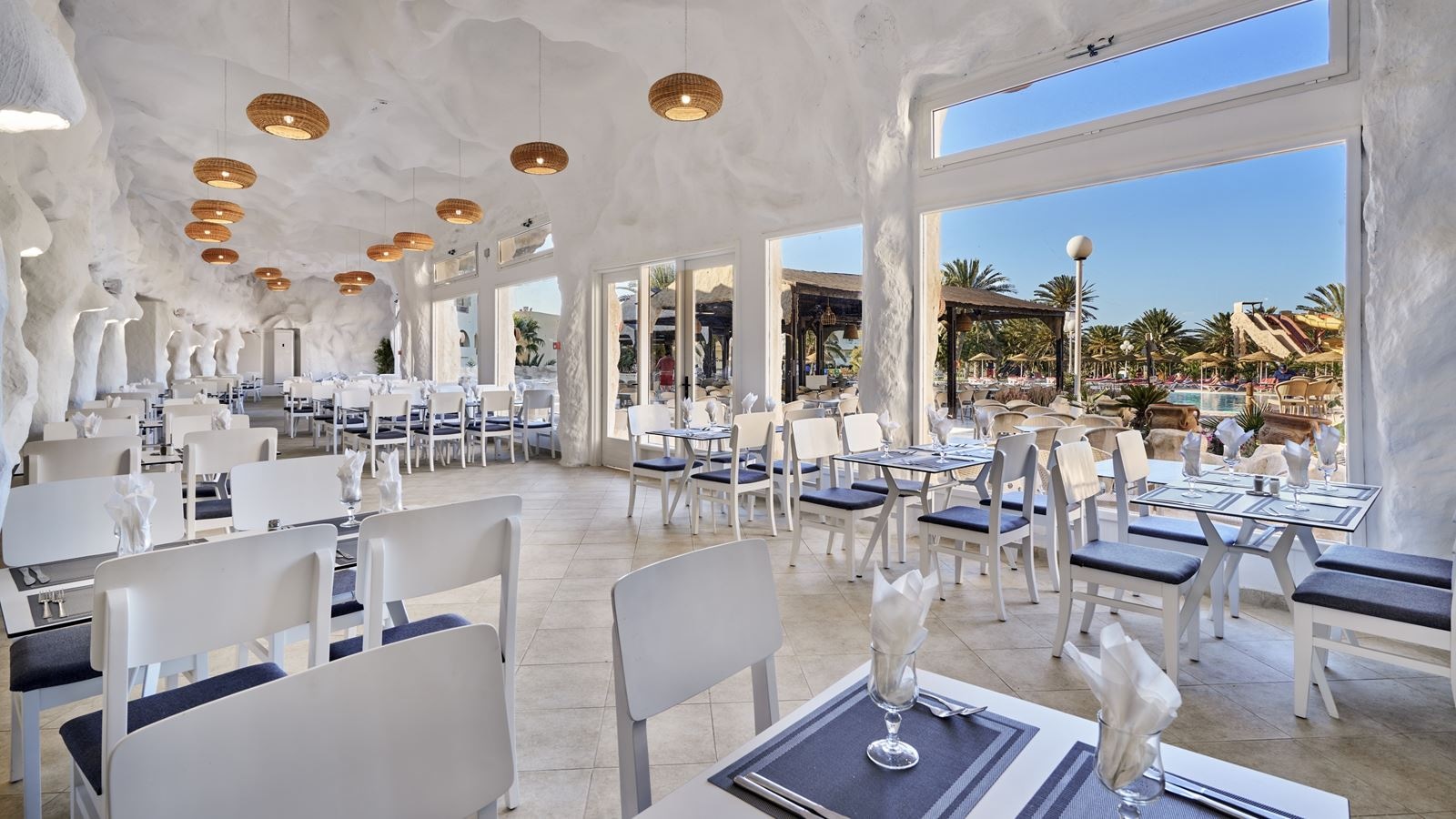 restaurants-central--restaurant