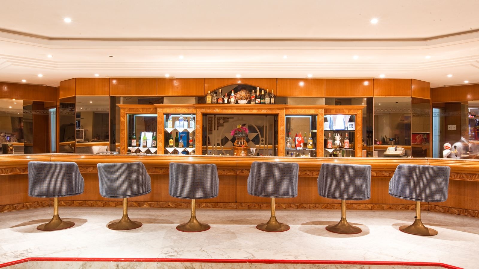 bars-salon-bar-emeraude