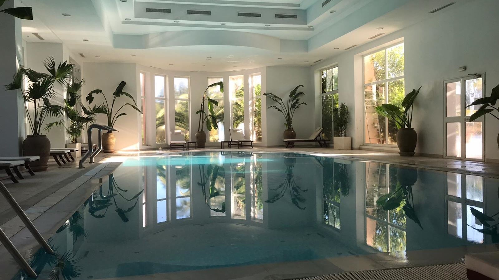 pools-indoor-pool