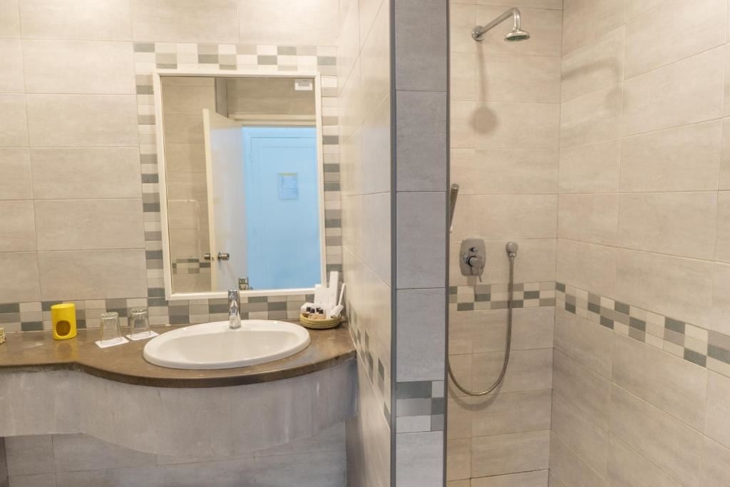 rooms-bungalow-triple