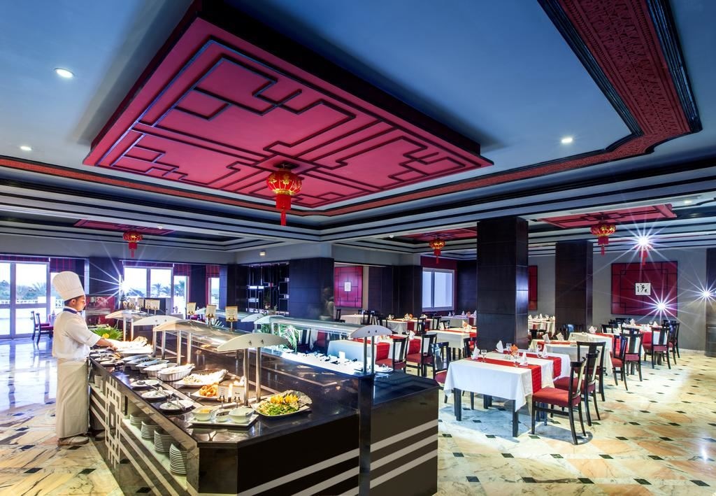 restaurants-elyssa--main-restaurant