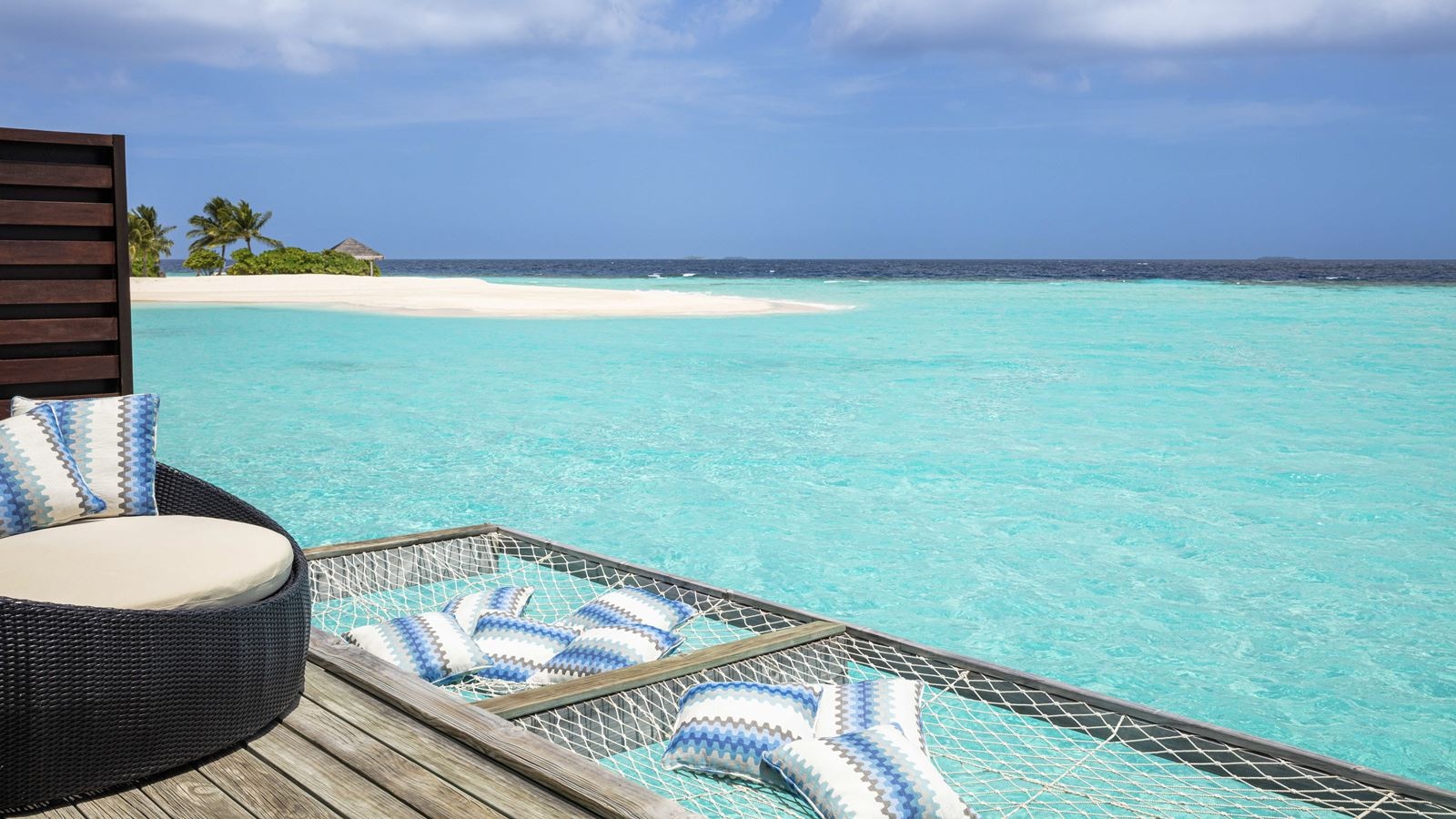 rooms-overwater-villa