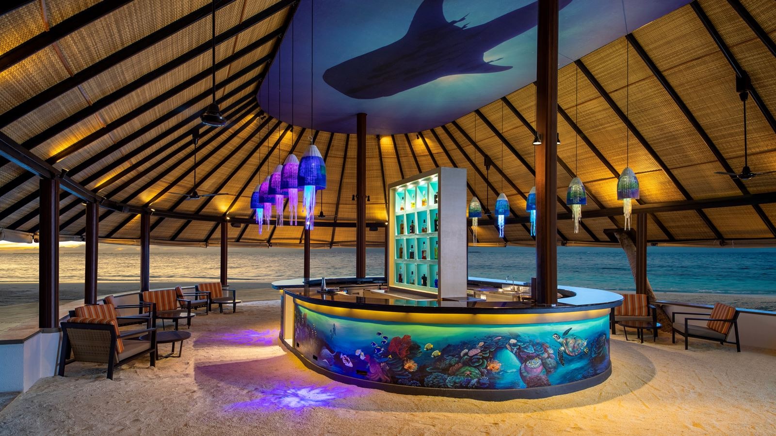 restaurants-the-velaavani-bar