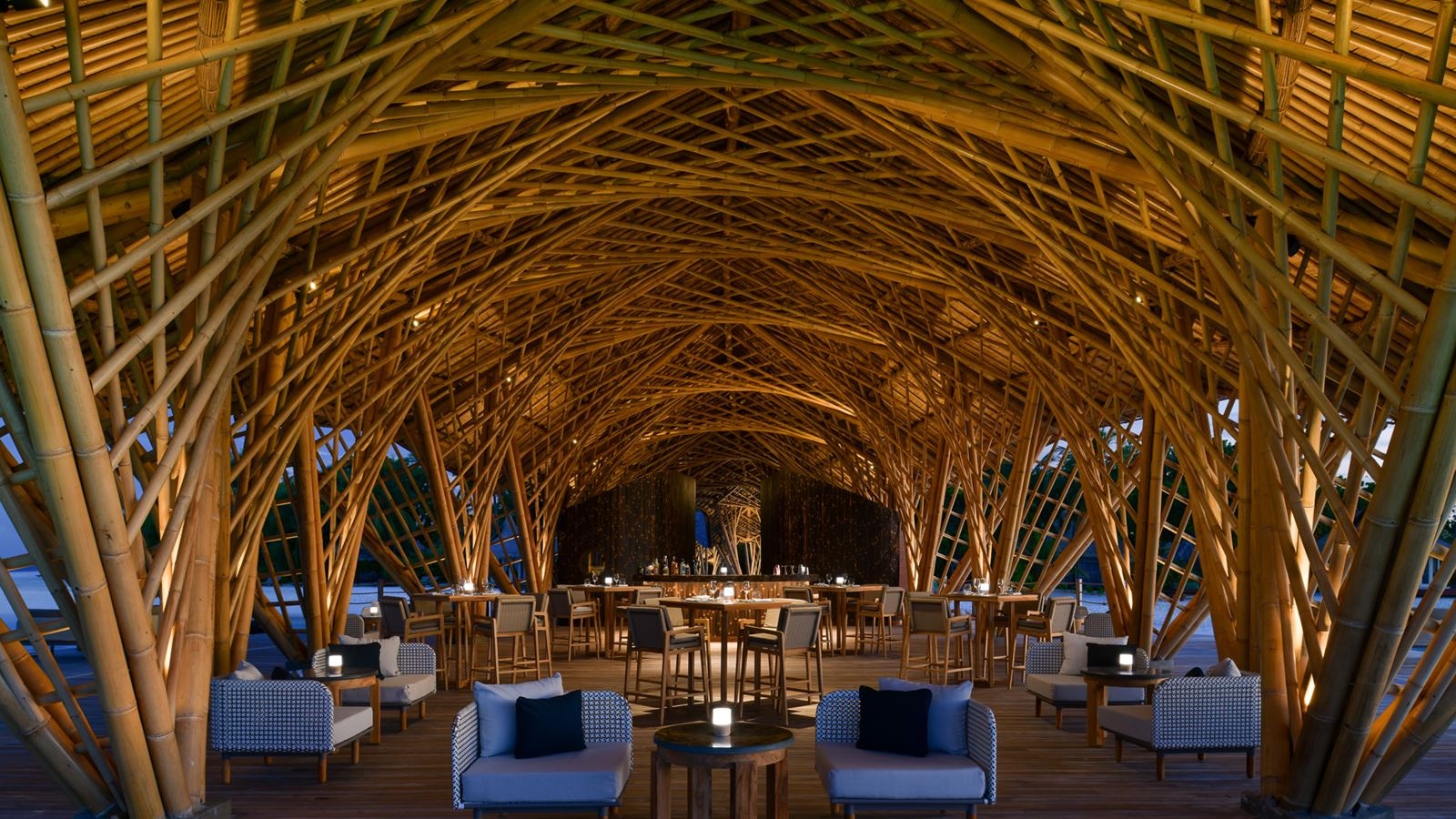 restaurants-madi-hiyaa