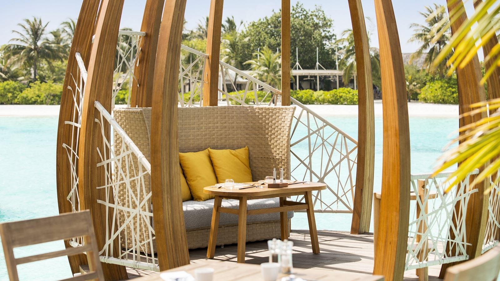 restaurants-east-market