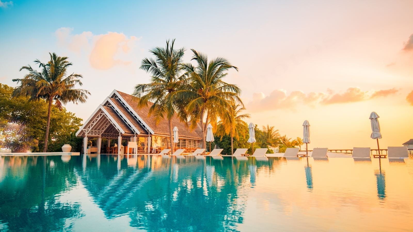 bars-senses-lounge-and-bar