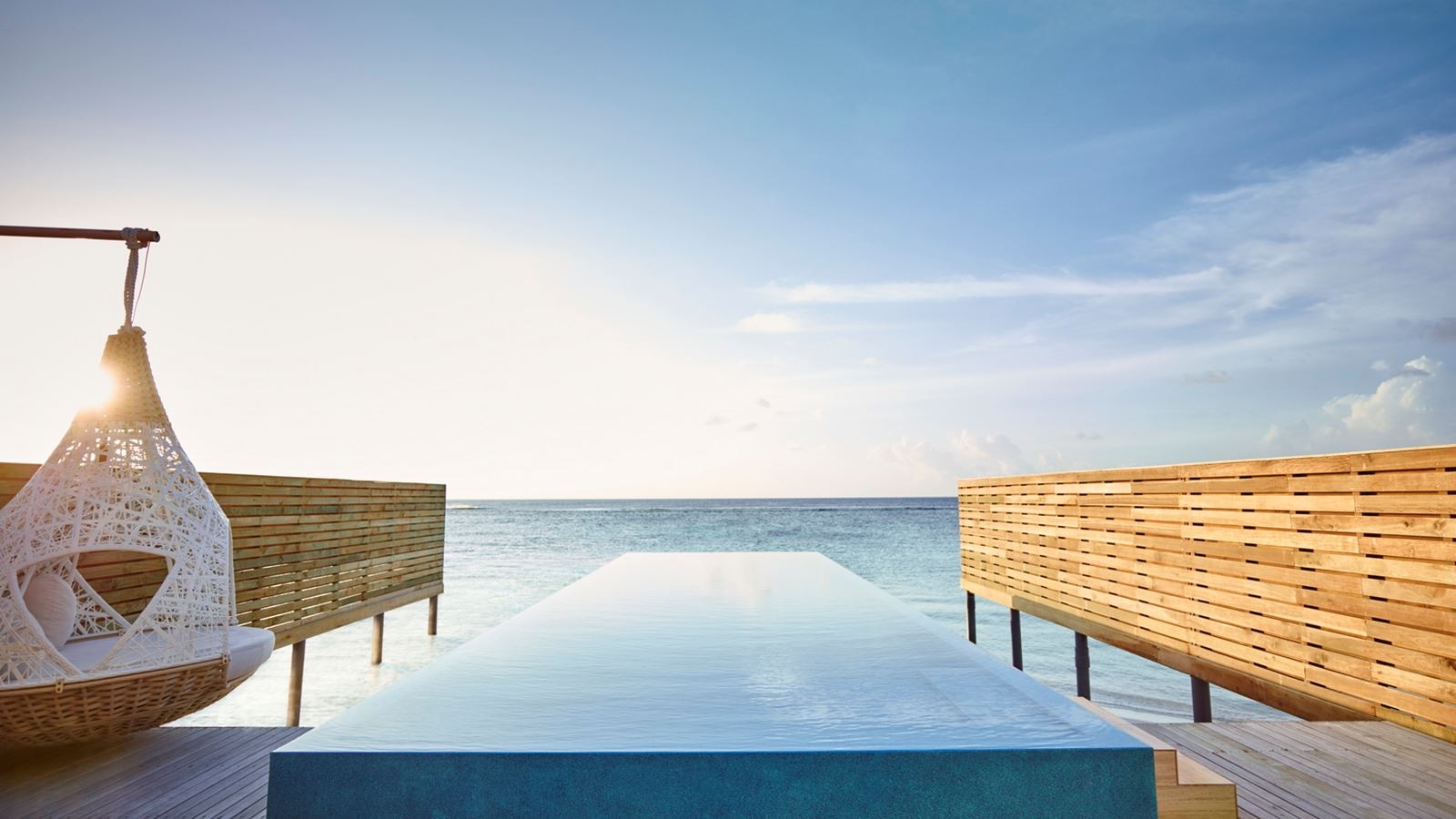 rooms-temptation-pool-water-villa