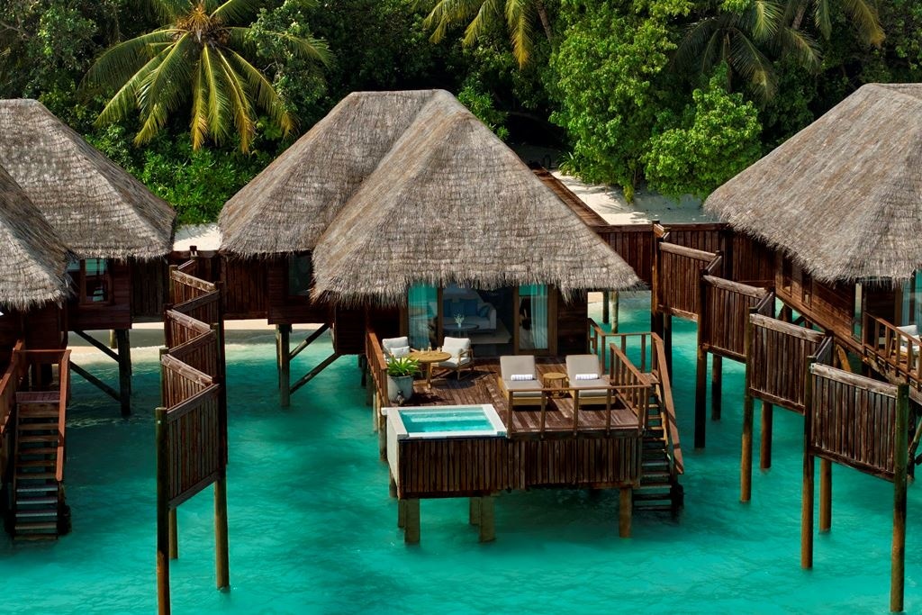 rooms-sunrise-water-villa-16+-only