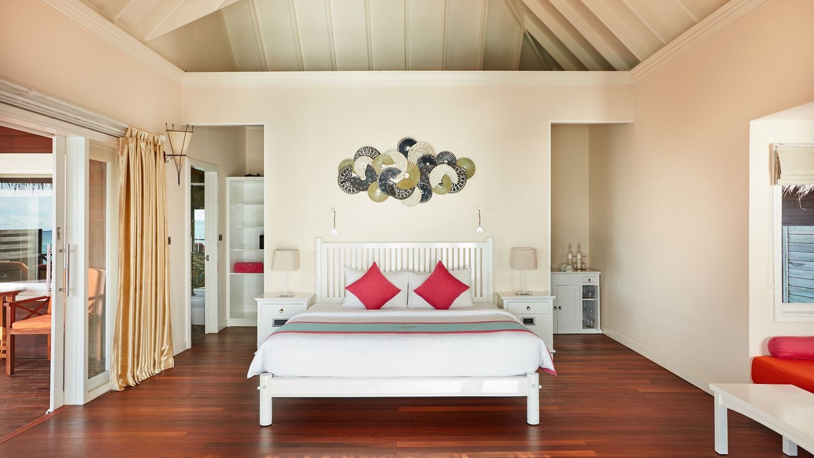 rooms-sunset-reef-villa