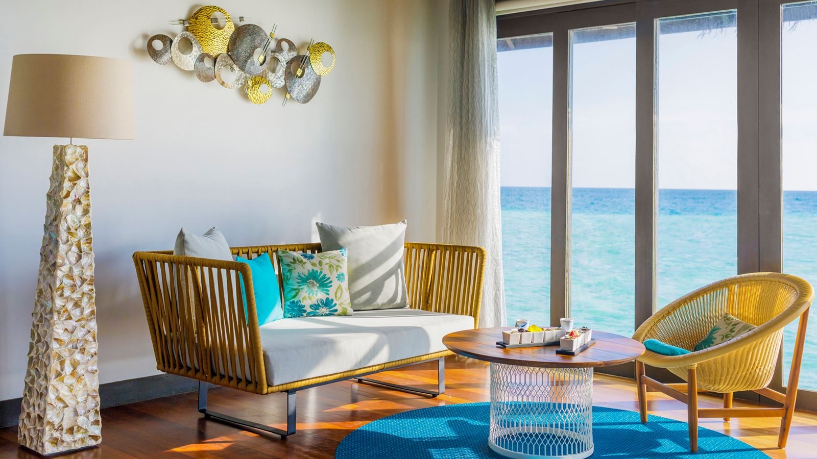 rooms-water-villa-with-pool