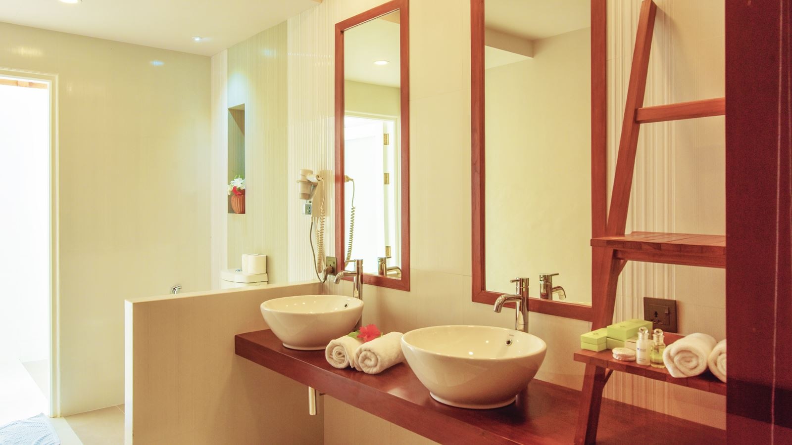 rooms-sunset-beach-villa