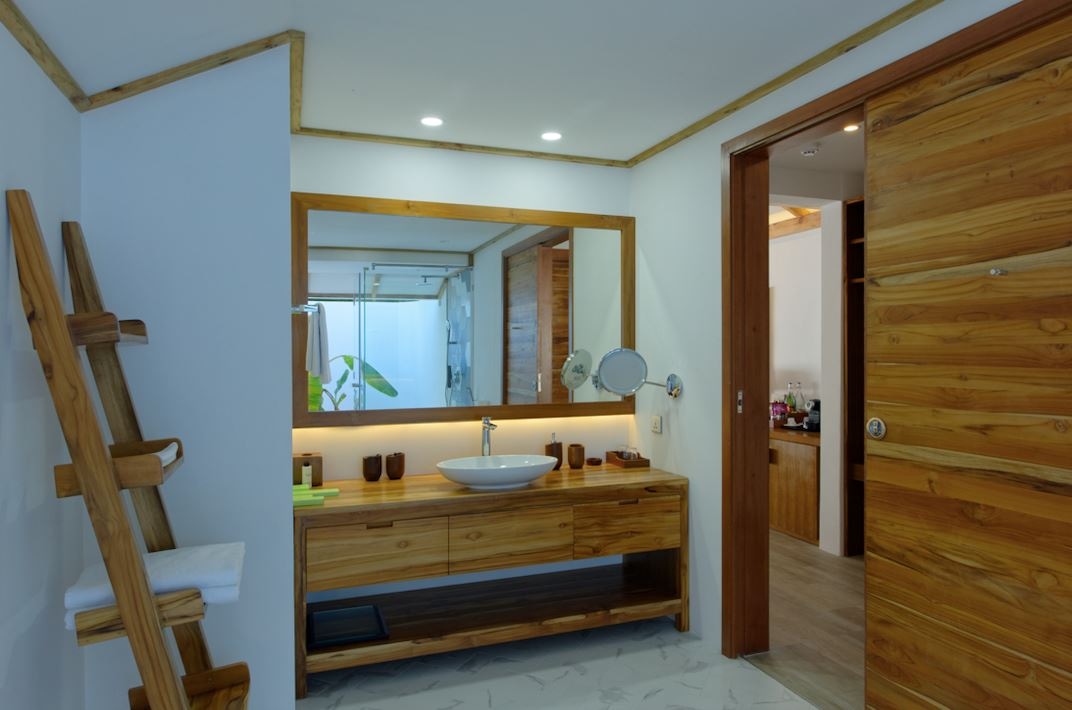 rooms-beach-pool-villa