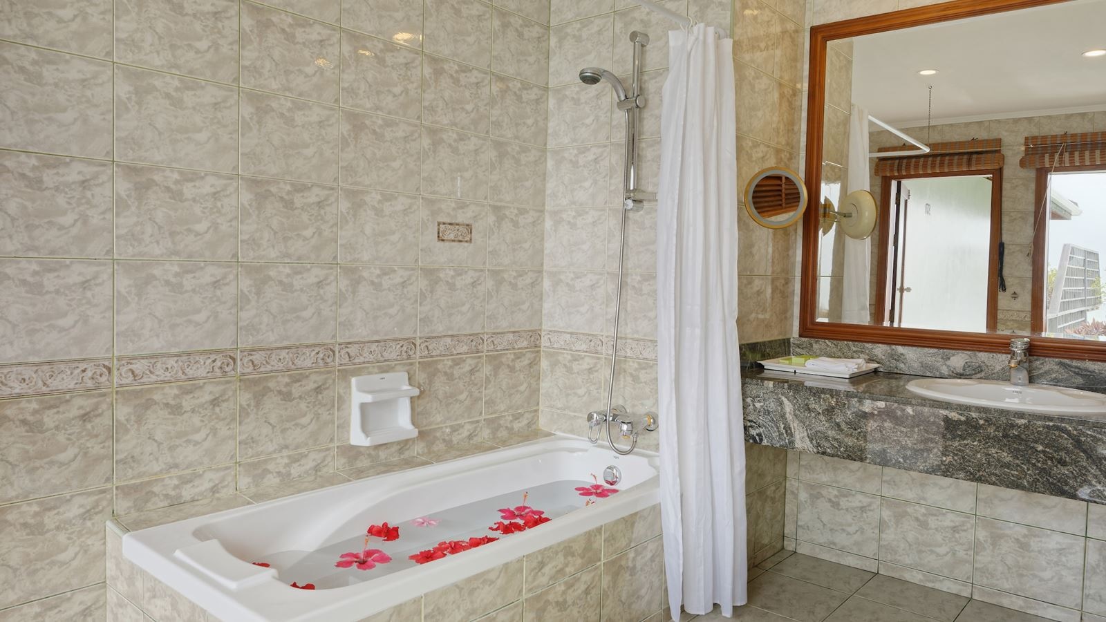 rooms-sunset-water-villa