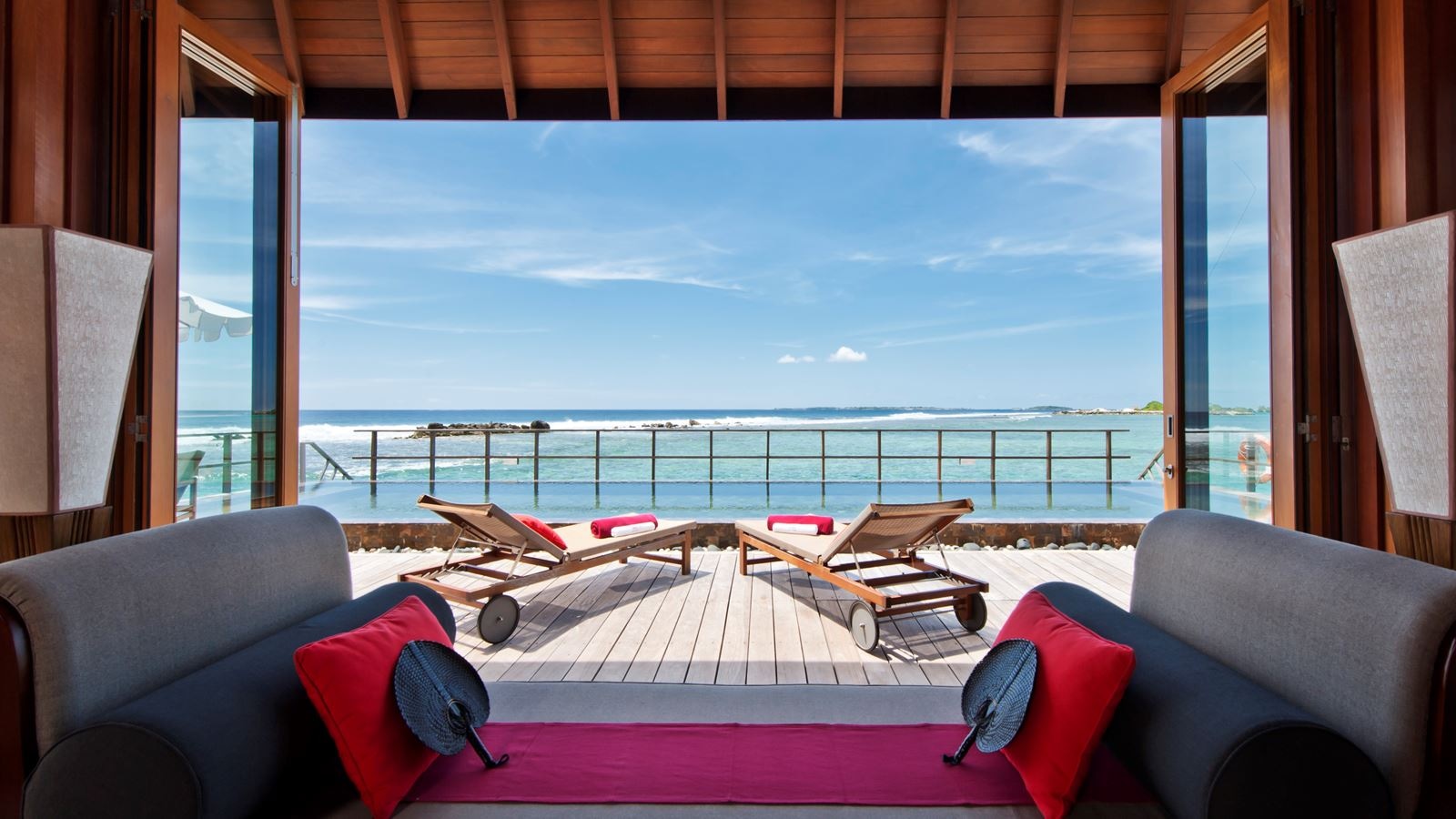 rooms-two-bedroom-ocean-suite-with-pool