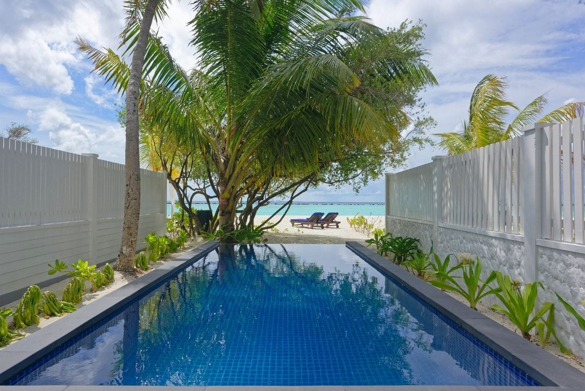 rooms-sunset-beach-pool-villa