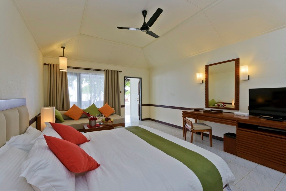 rooms-two-bedroom-family-beach-villa