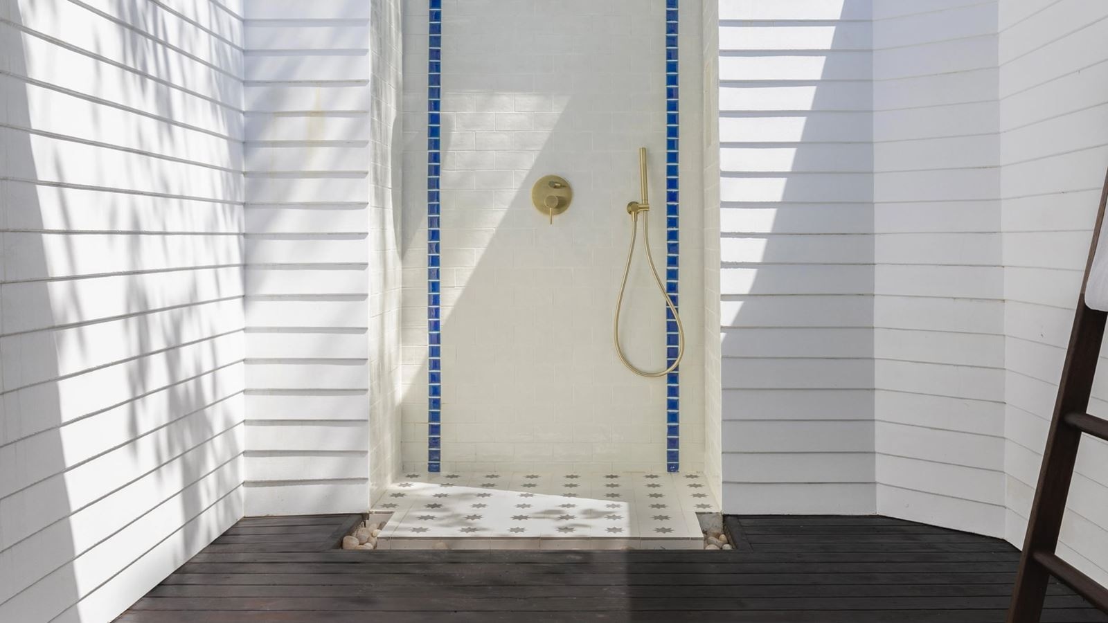 rooms-sunset-deluxe-beach-pool-villa