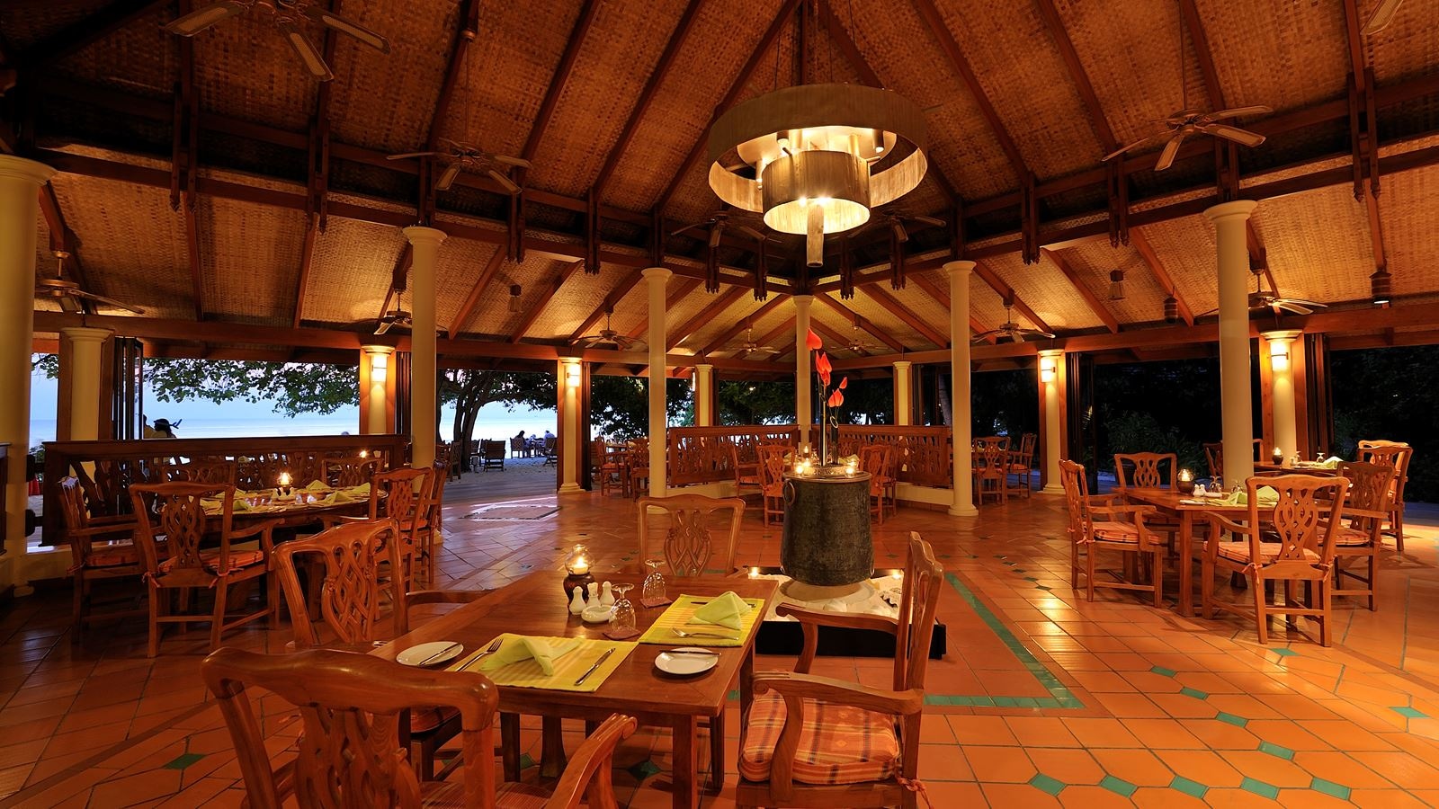 restaurants-raabondhi