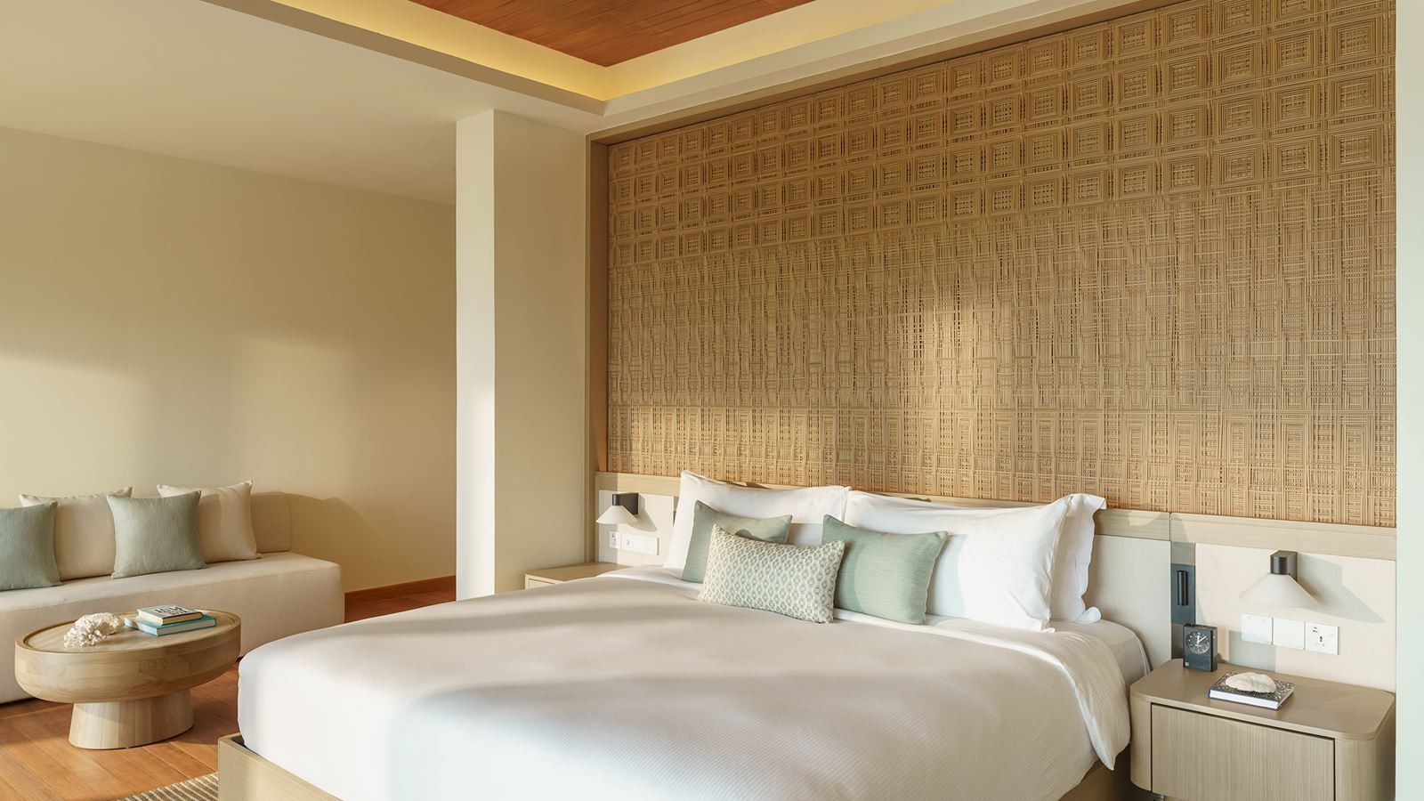 rooms-two-bedroom-beach-house-with-pool