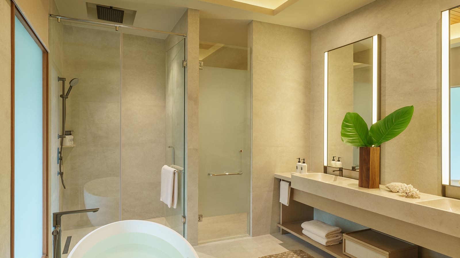 rooms-two-bedroom-beach-house-with-pool