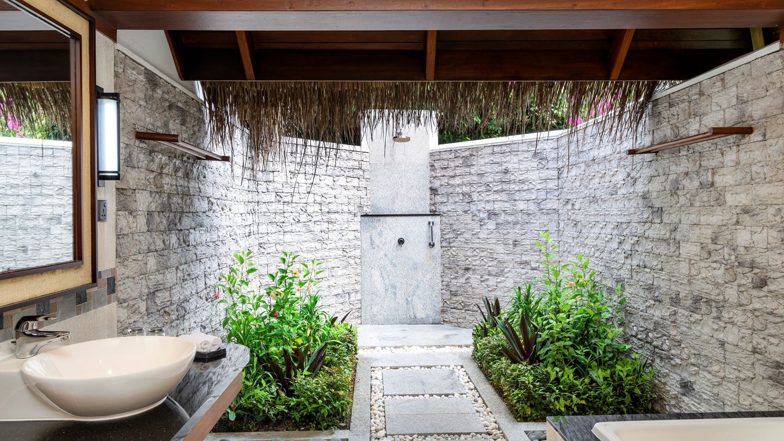 rooms-beachfront-cottage