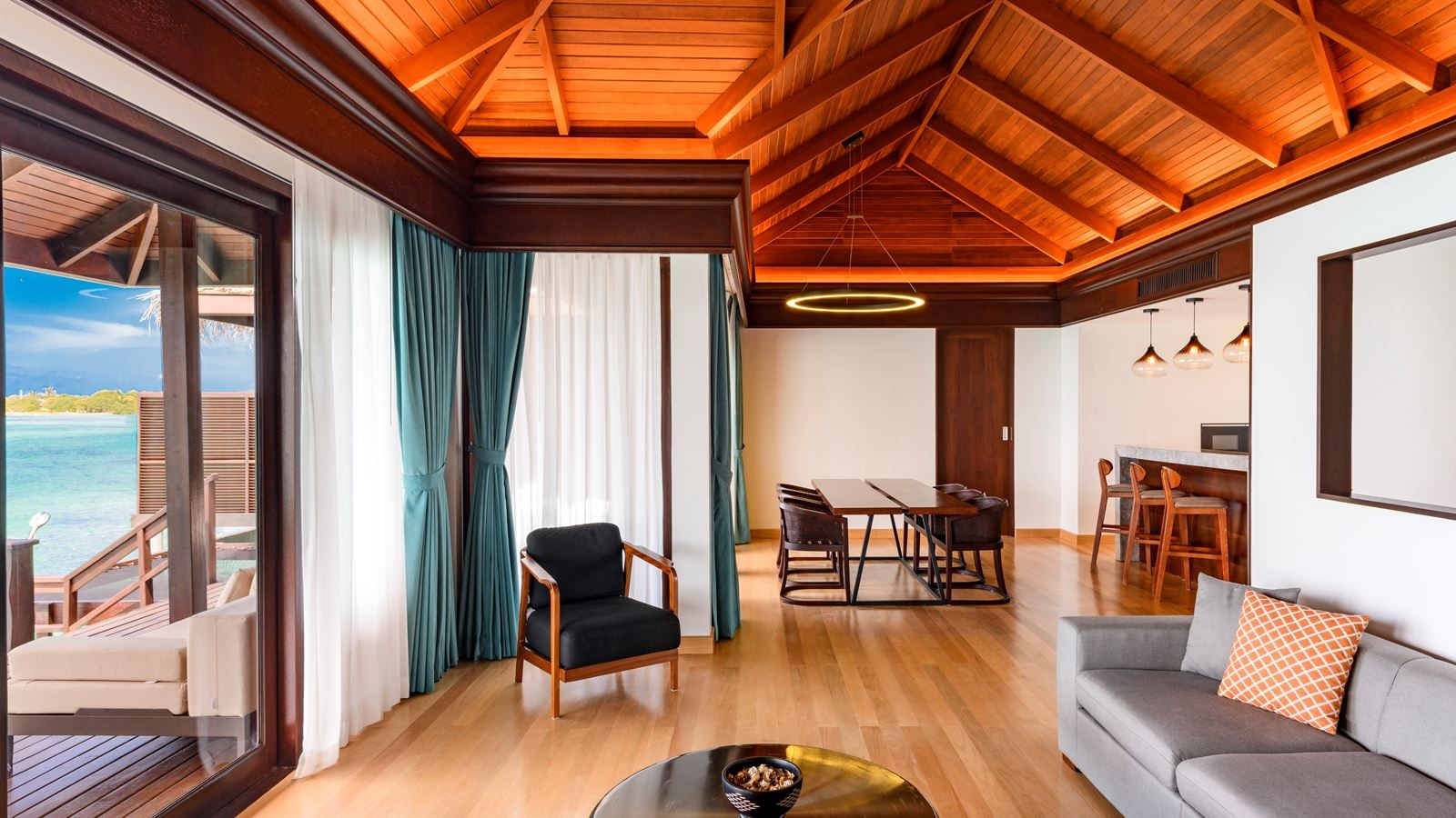 rooms-two-bedroom-overwater-villa-with-pool