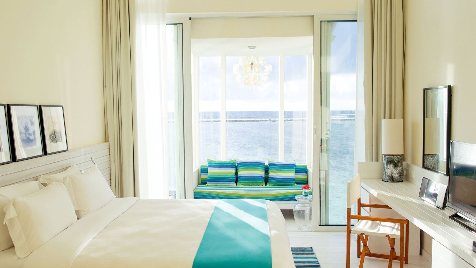 rooms-three-bedroom-beach-pool-villa