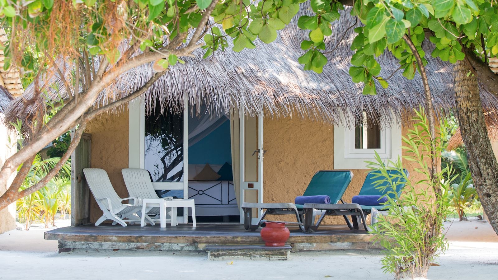 rooms-beach-bungalows