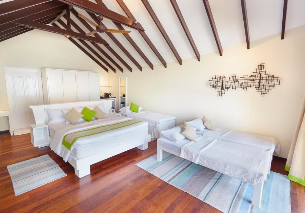 rooms-deluxe-beach-villa