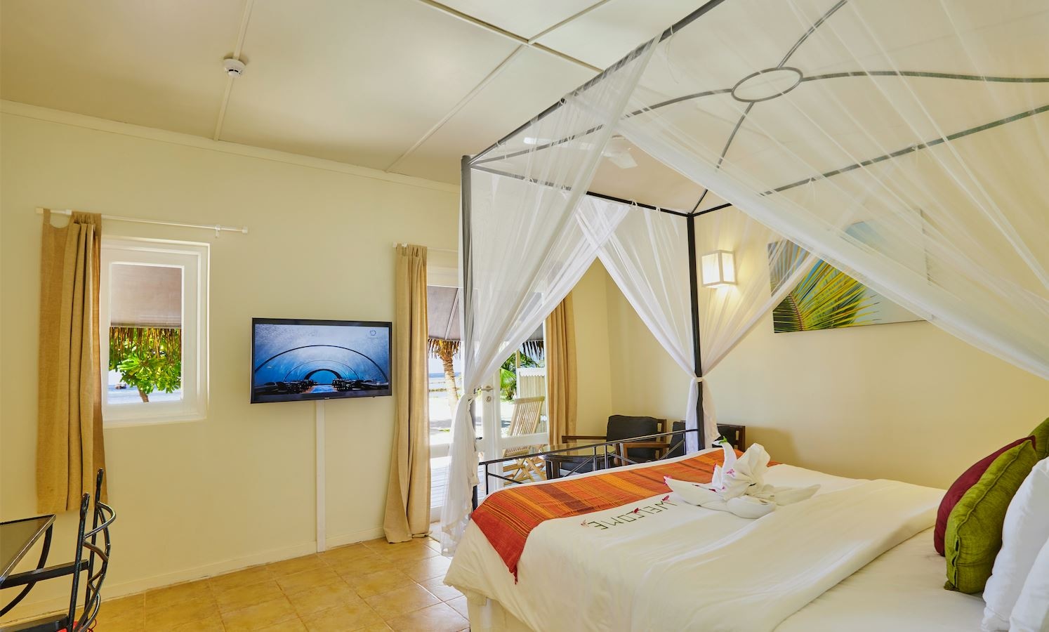 rooms-premium-beach-bungalow