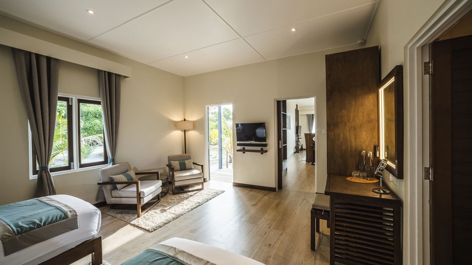rooms-two-bedroom-beach-villa