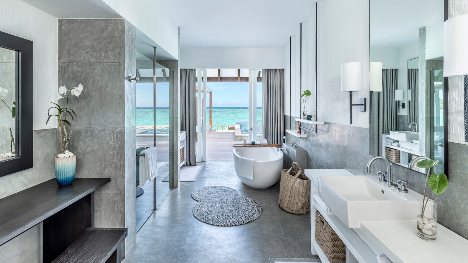 rooms-sunset-water-villa-with-pool