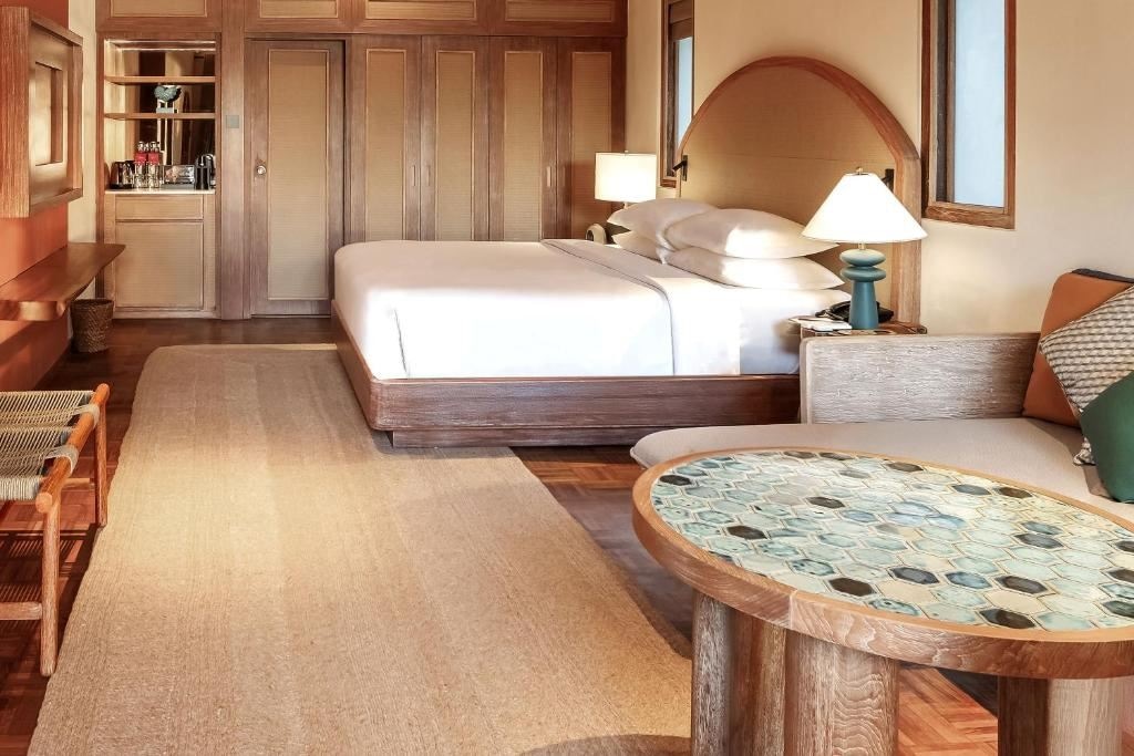 rooms-sunset-beach-villa-with-pool