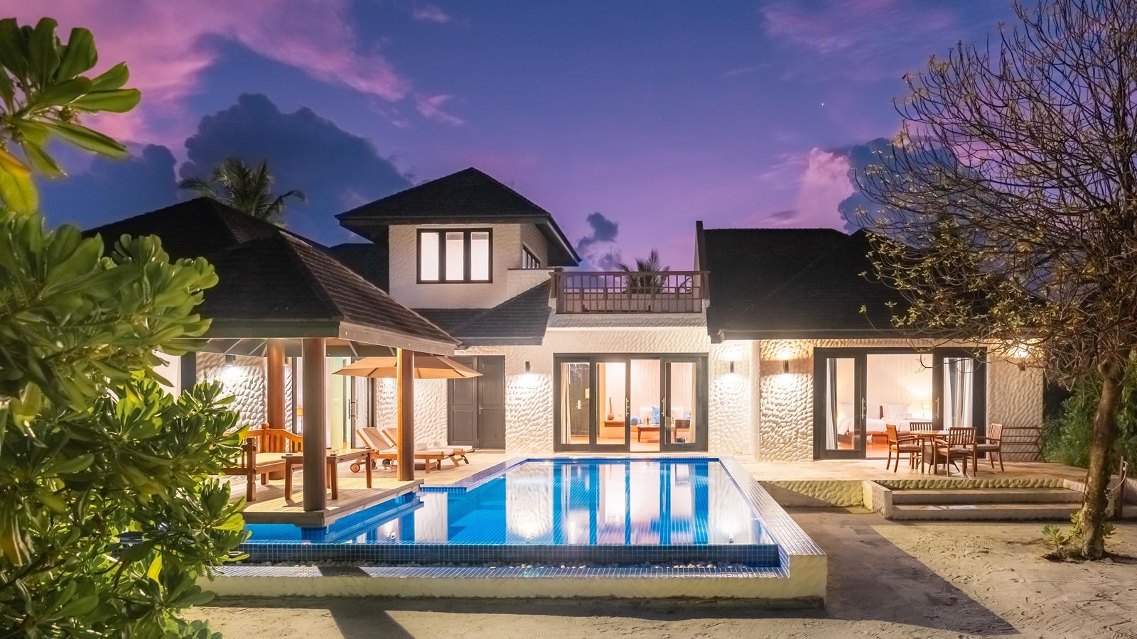 rooms-two-bedroom-beach-residence-with-pool