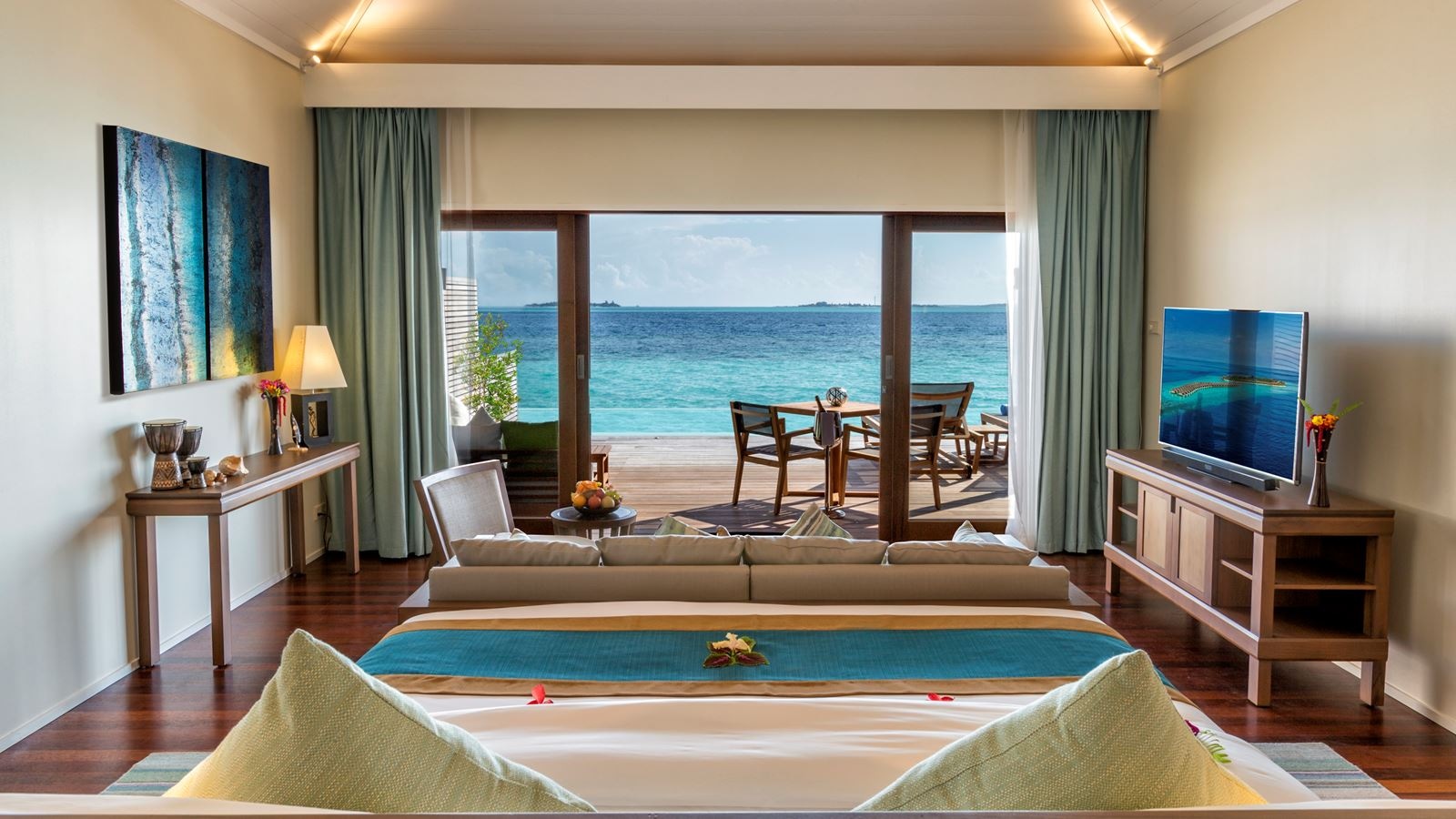 rooms-ocean-pool-villa