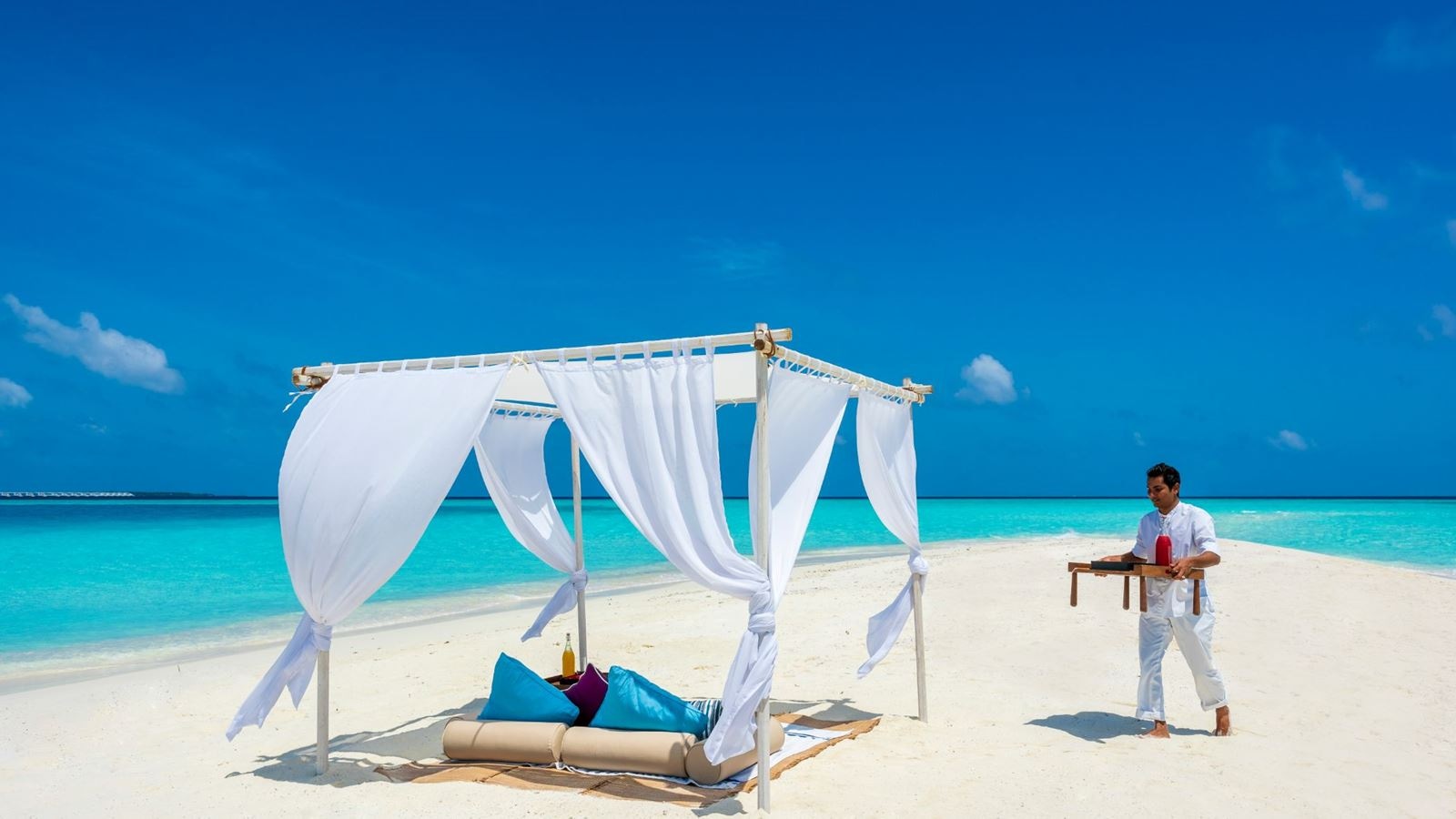 restaurants-in-villa-dining