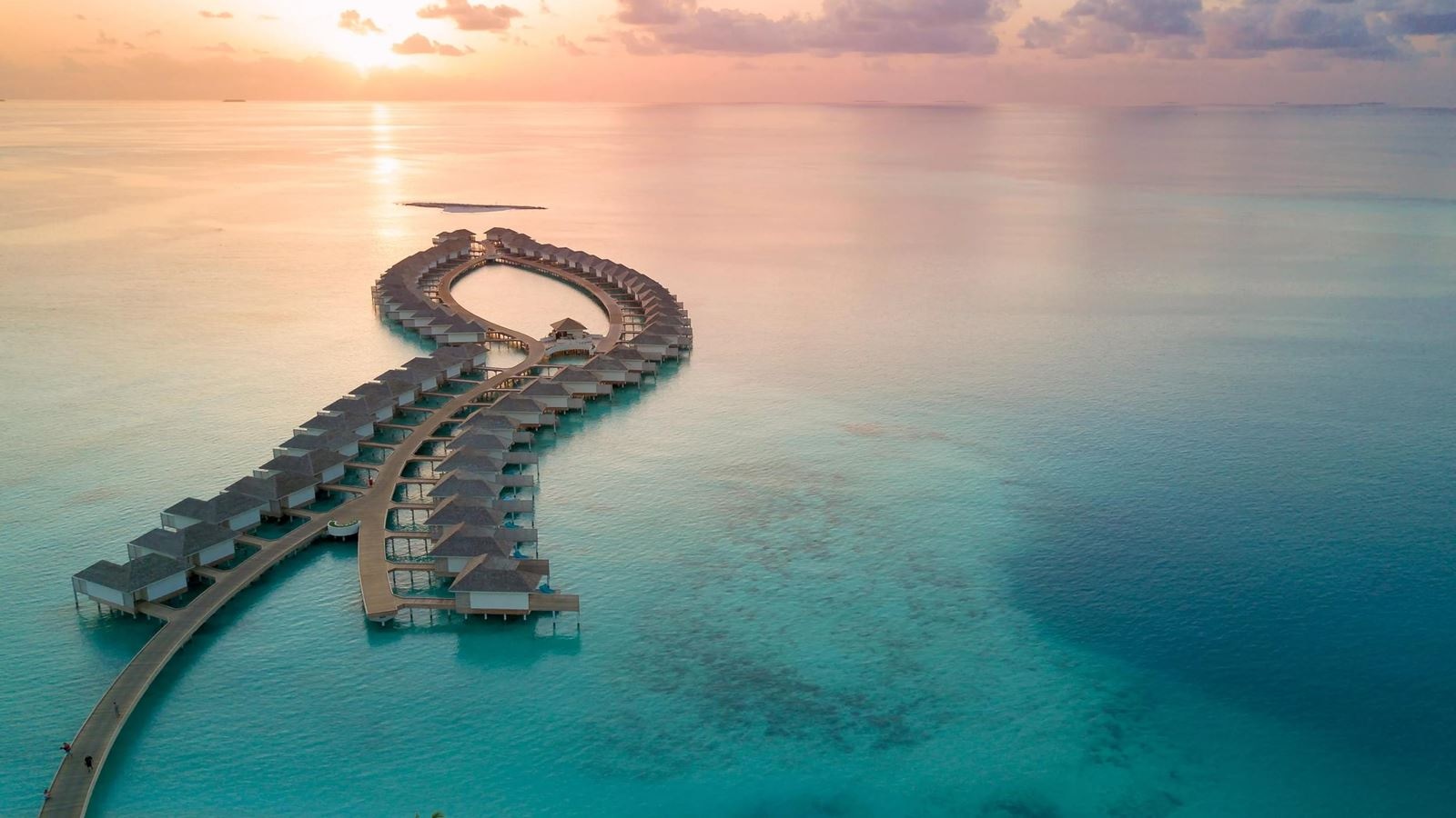 rooms-aqua-villa-with-private-pool