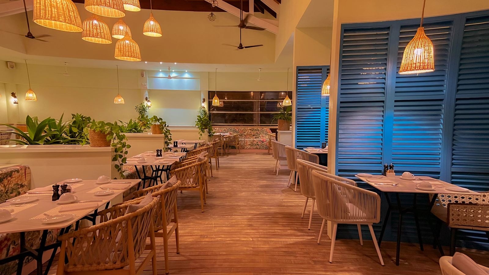 restaurants-restaurants