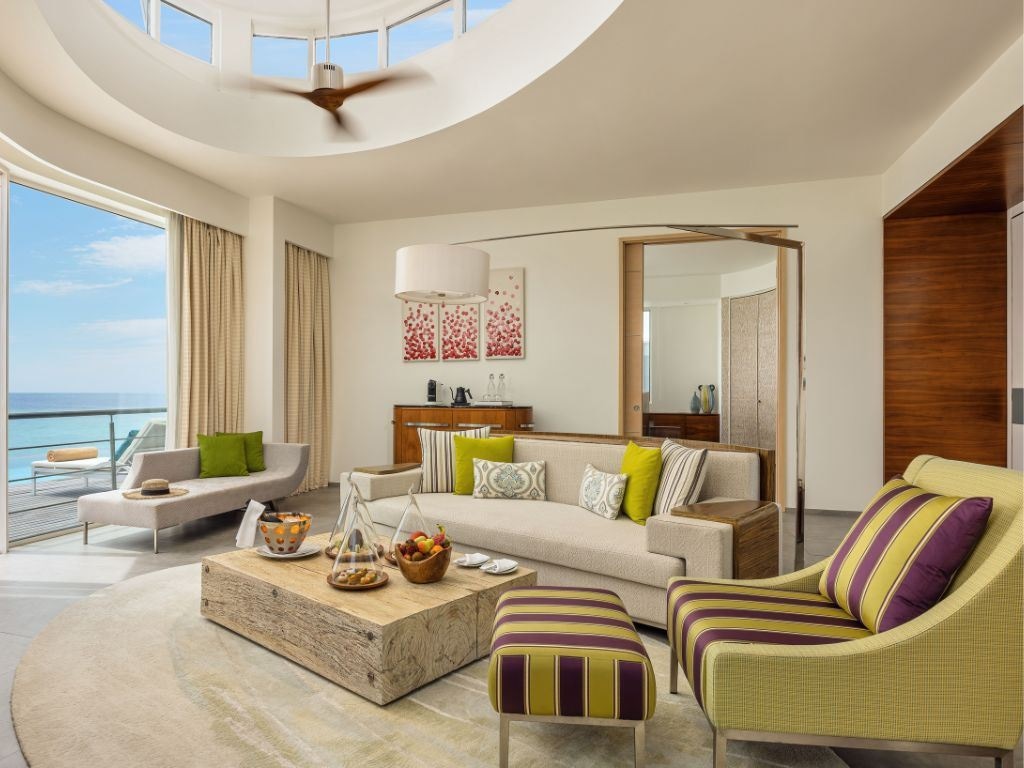 rooms-deluxe-water-villa-with-pool