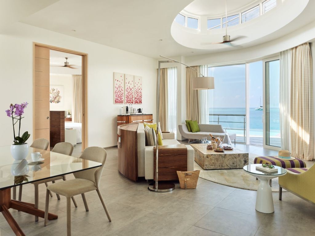 rooms-prestige-water-villa-with-pool