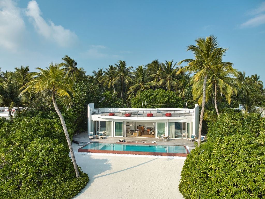 rooms-two-bedroom-beach-residence-with-pool